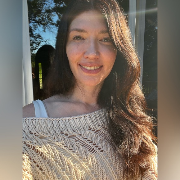 Meet your Posher, Tamie - Picture 2 of 2